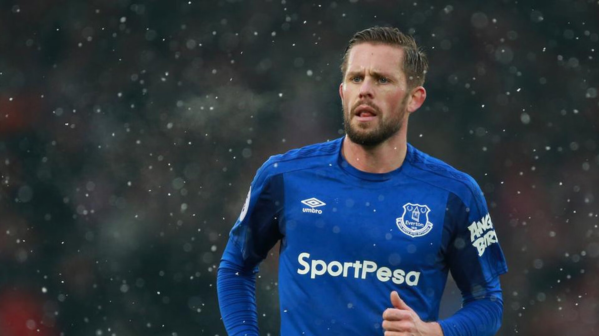 当南粤烽火遇上密尔沃基寒锋，字母哥在跨洋焦点战中重塑证明的维度