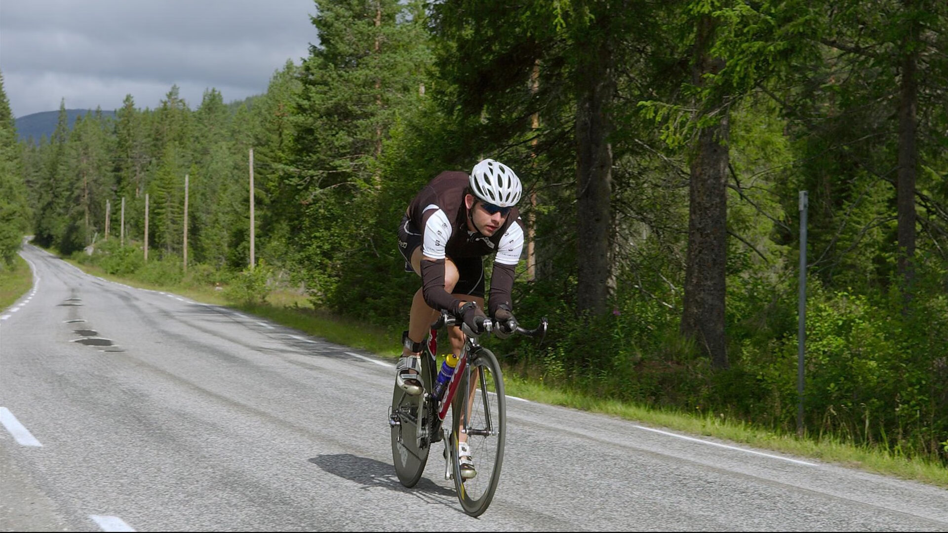 北欧童话鏖战东瀛武士，羽坛女王刷新历史—陈雨菲的纪录之夜与丹麦队的坚韧之战