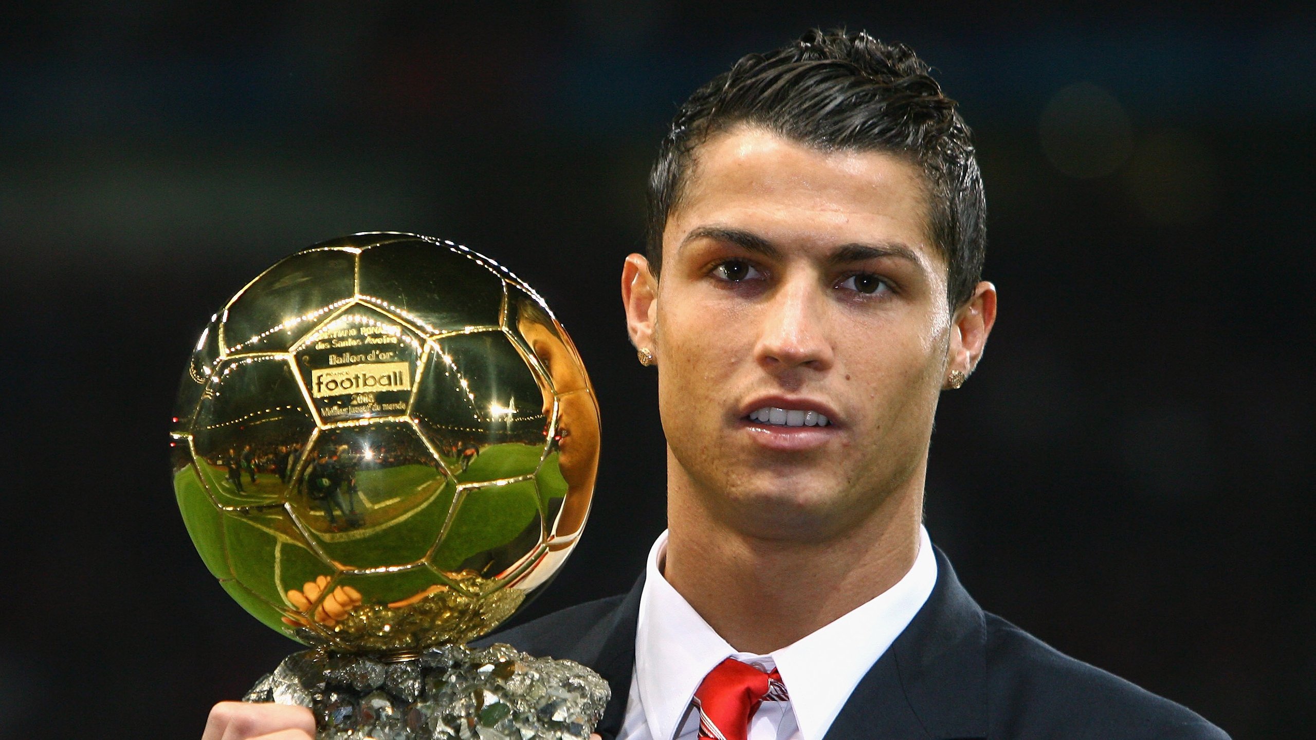 丹麦队完胜印尼队，李梓嘉点燃赛场，一场羽坛的冰与火之歌